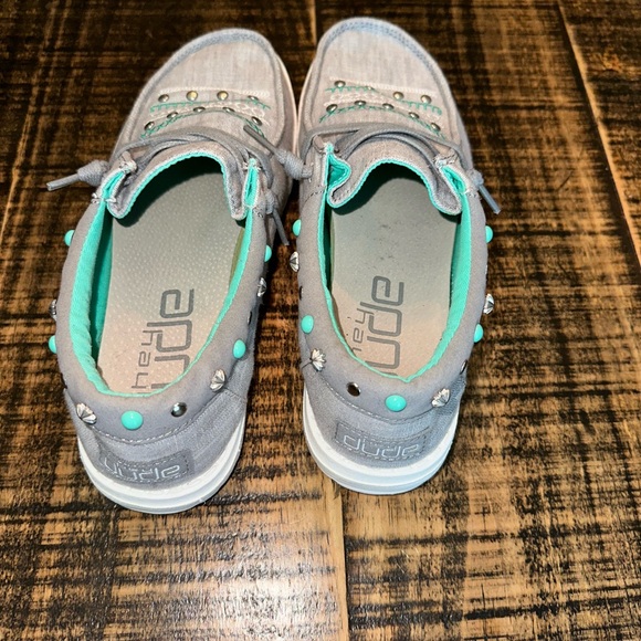 Hey Dudes size 7 Grey/Turquoise - Picture 2 of 3